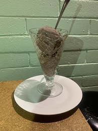 Chocolate Ice-Cream (2 scoops)